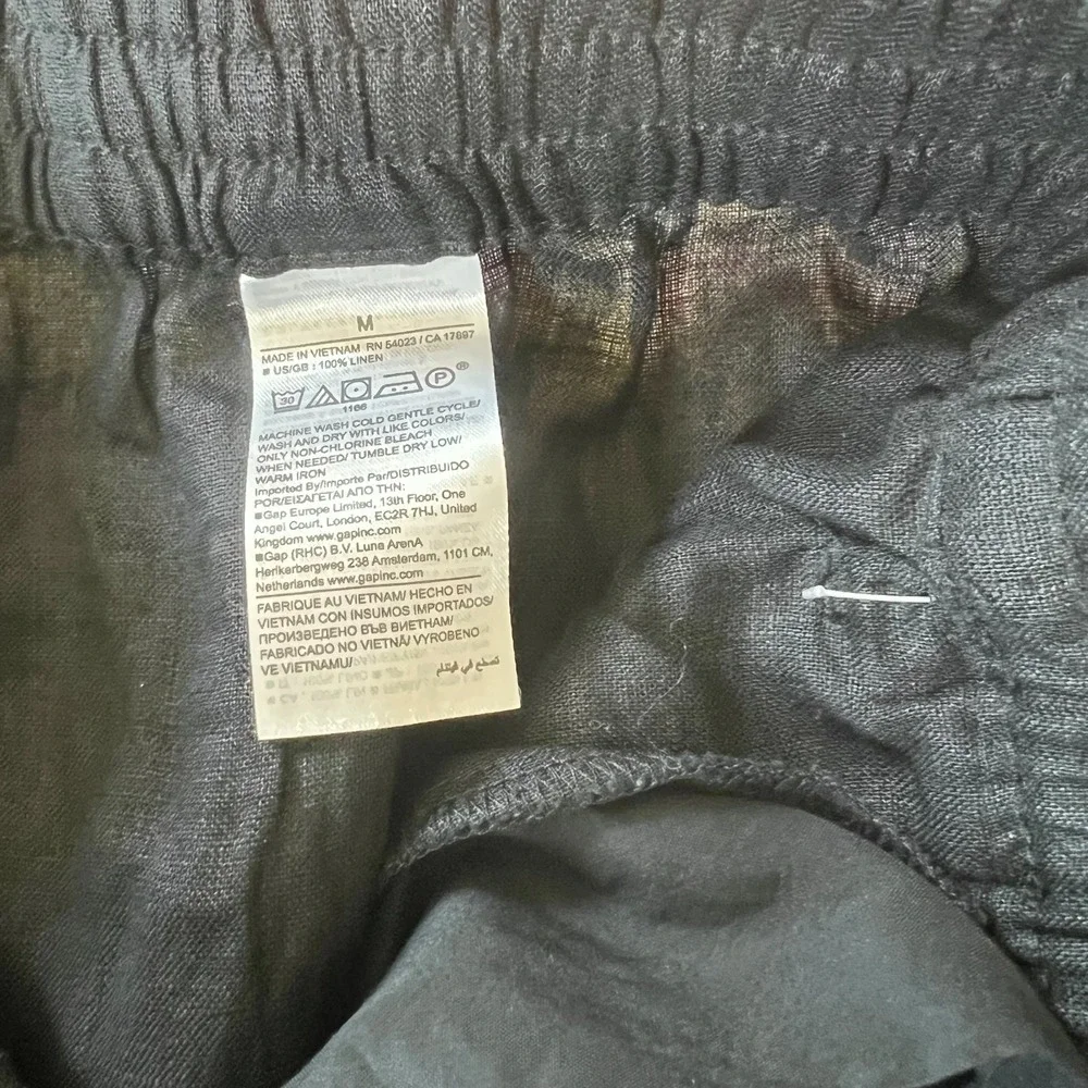 Banana Republic pants relaxed straight fit 100% Linen size medium beach summer